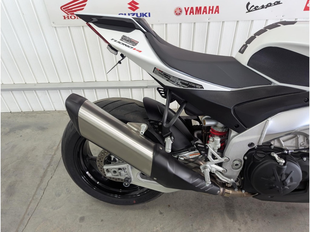 Aprilia Tuono V4 1100 2022