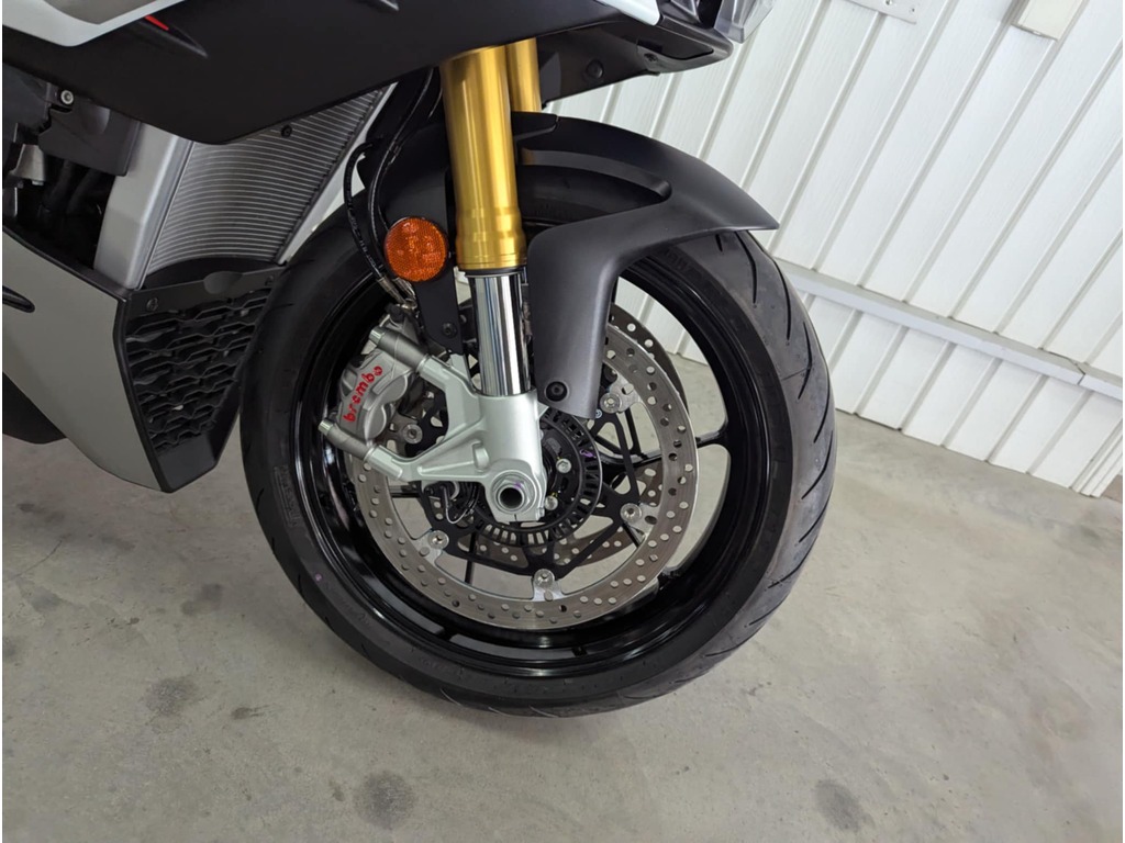 Aprilia Tuono V4 1100 2022