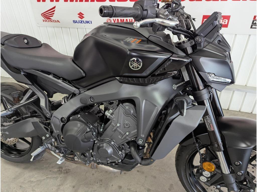 Yamaha MT-09 2025
