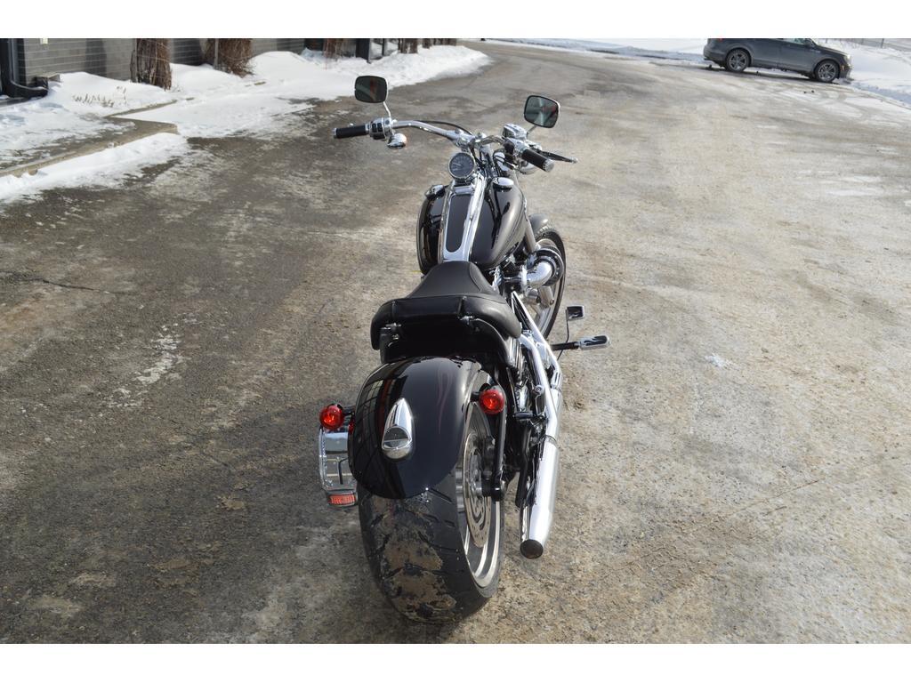 Harley-Davidson Fxcwc rocker 2011