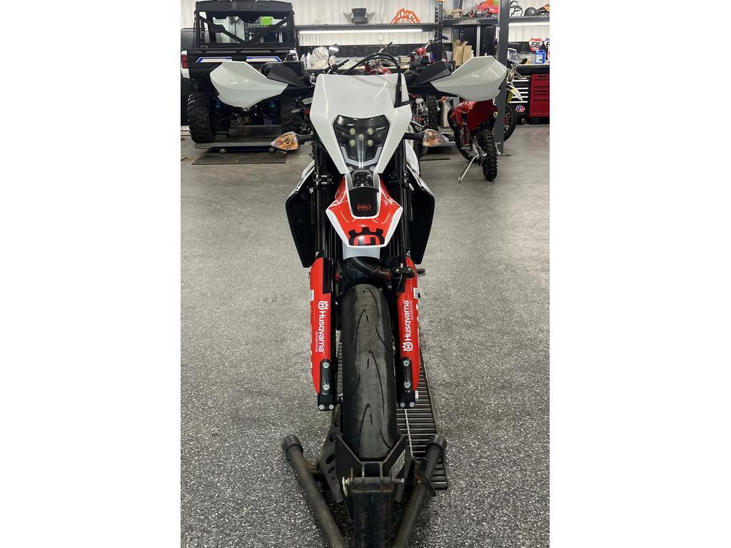 Husqvarna 701 SM 2021