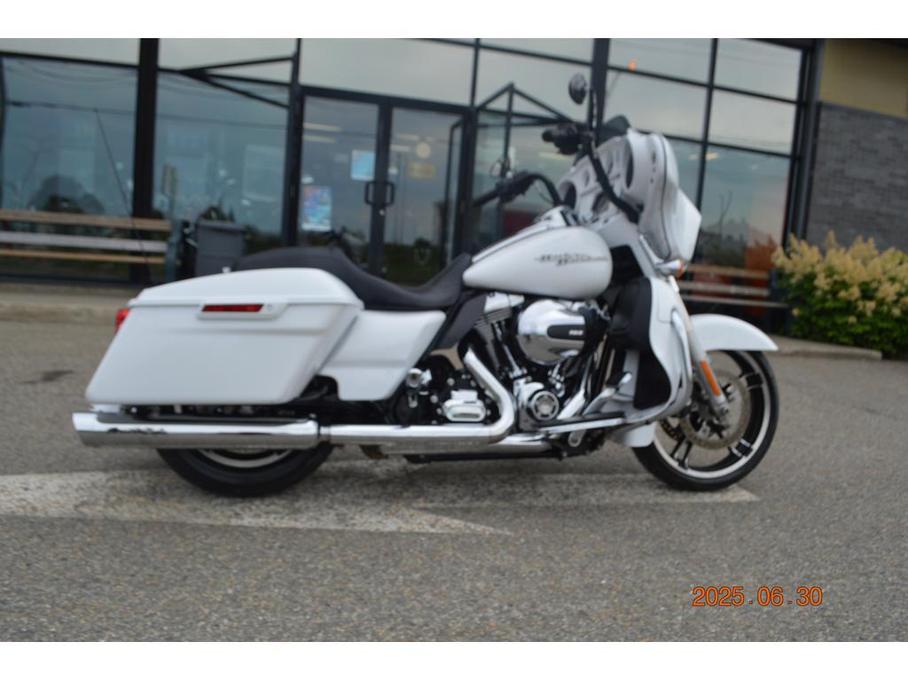 Harley-Davidson FLHXS Street Glide Special 2016