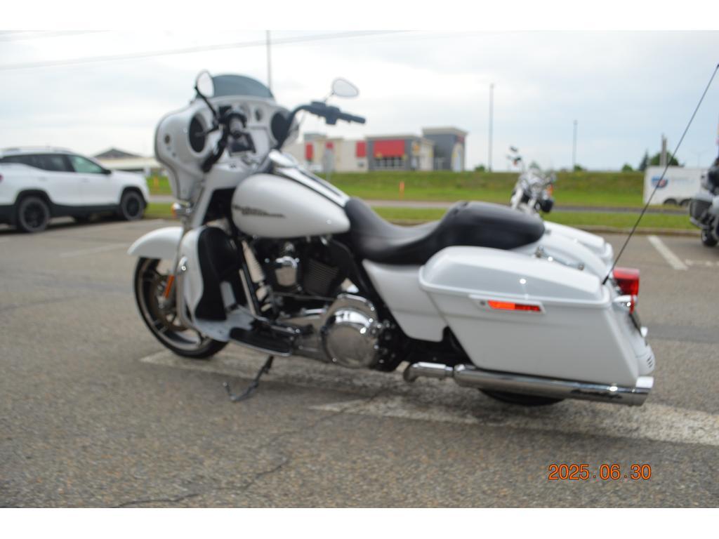 Harley-Davidson FLHXS Street Glide Special 2016