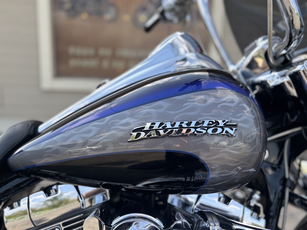 Harley-Davidson FLHRSE CVO Road King 2008