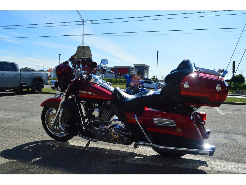 Harley-Davidson FLTCUSE 2009