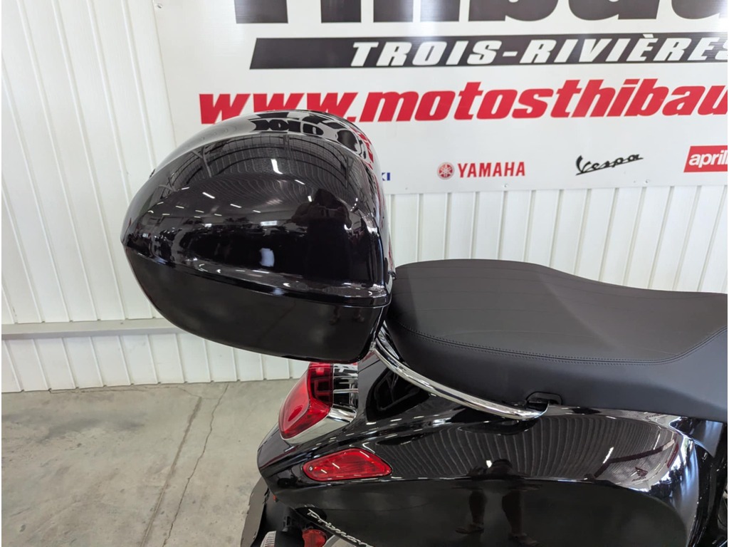 Vespa Primavera 50 2022