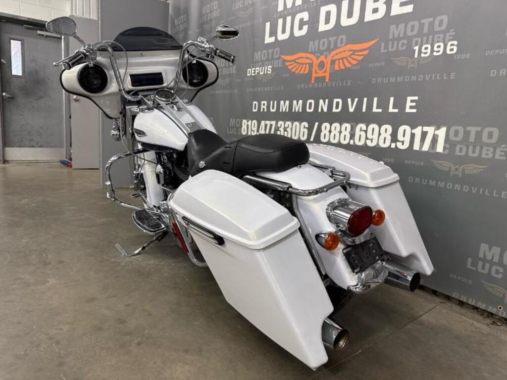 Harley-Davidson FLHRC Road King Classic 2007