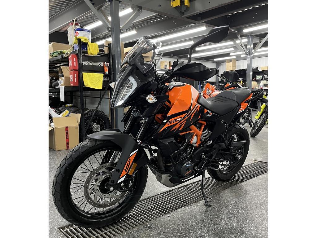 KTM ADVENTURE 390 2023