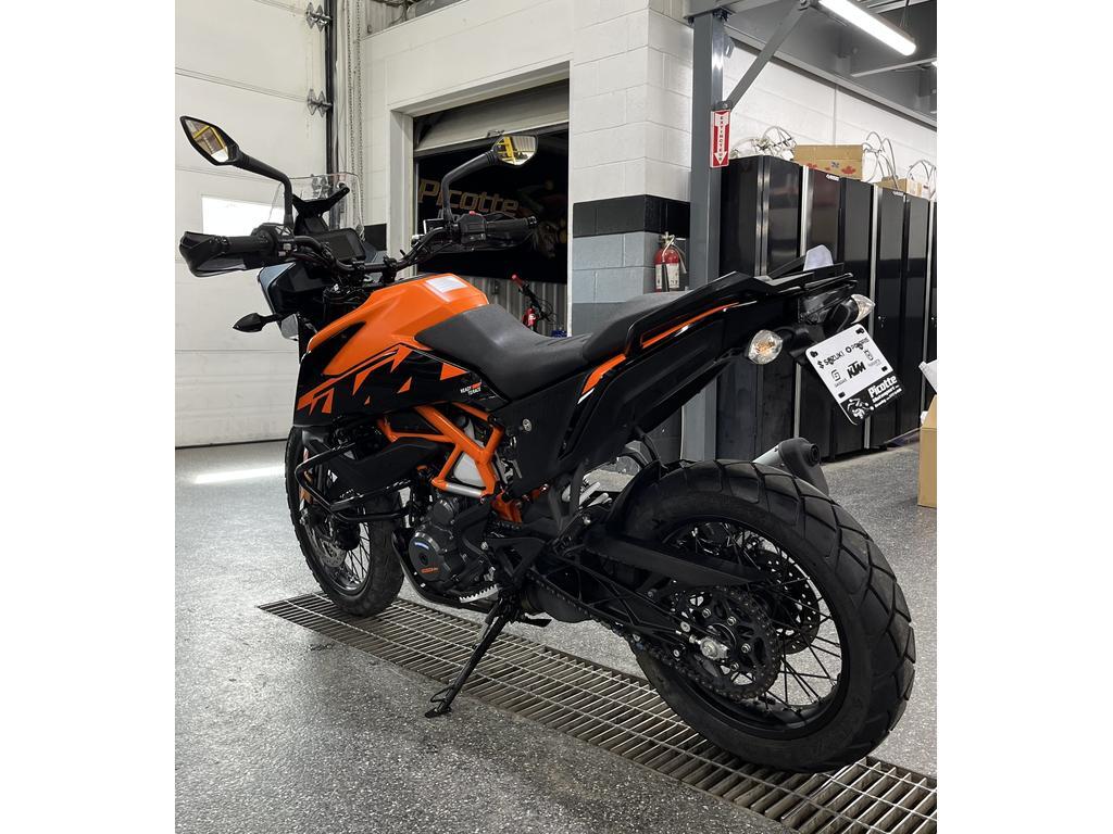 KTM ADVENTURE 390 2023