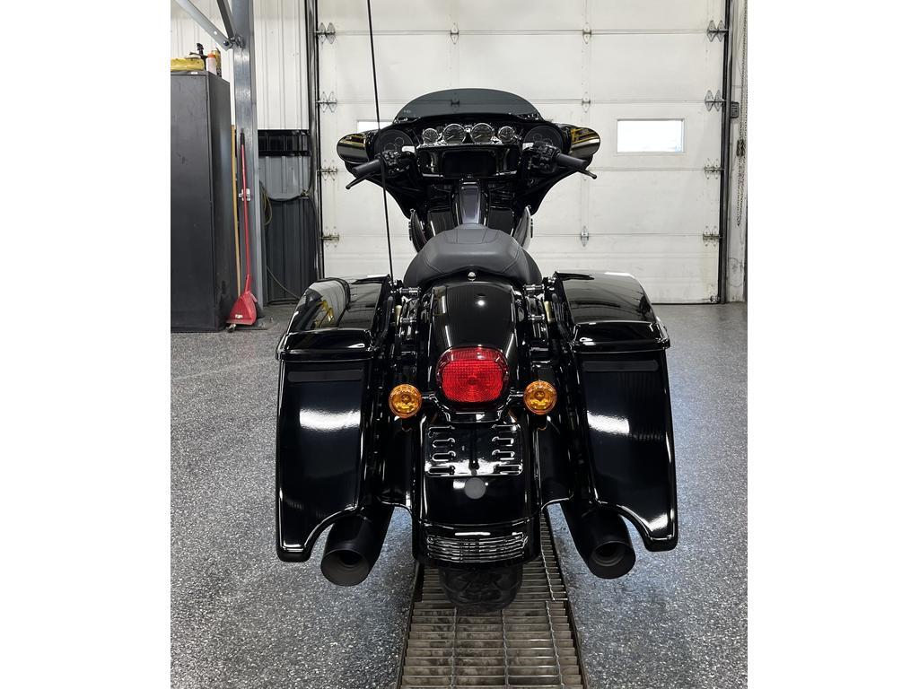 Harley-Davidson FLHXS Street Glide Special 2022
