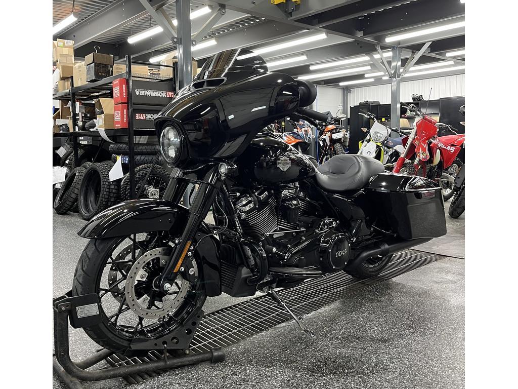 Harley-Davidson FLHXS Street Glide Special 2022