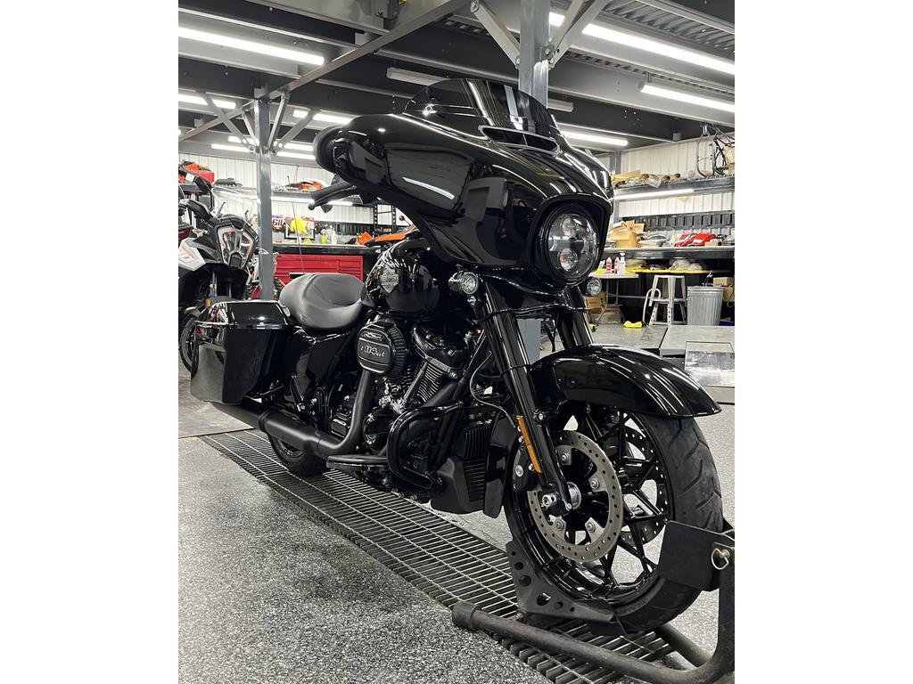 Harley-Davidson FLHXS Street Glide Special 2022