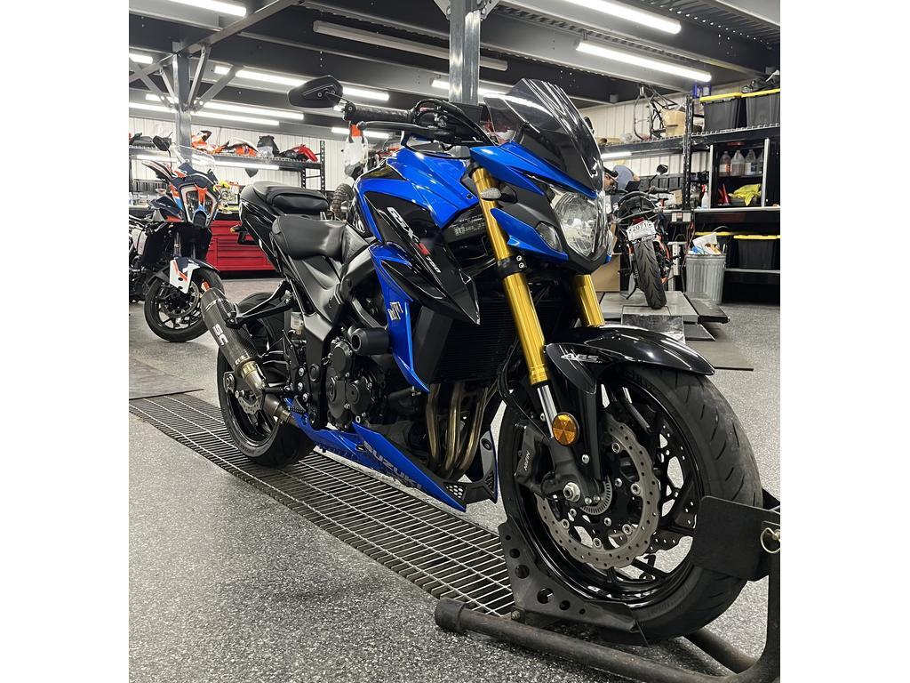 Suzuki GSXS 750 2018