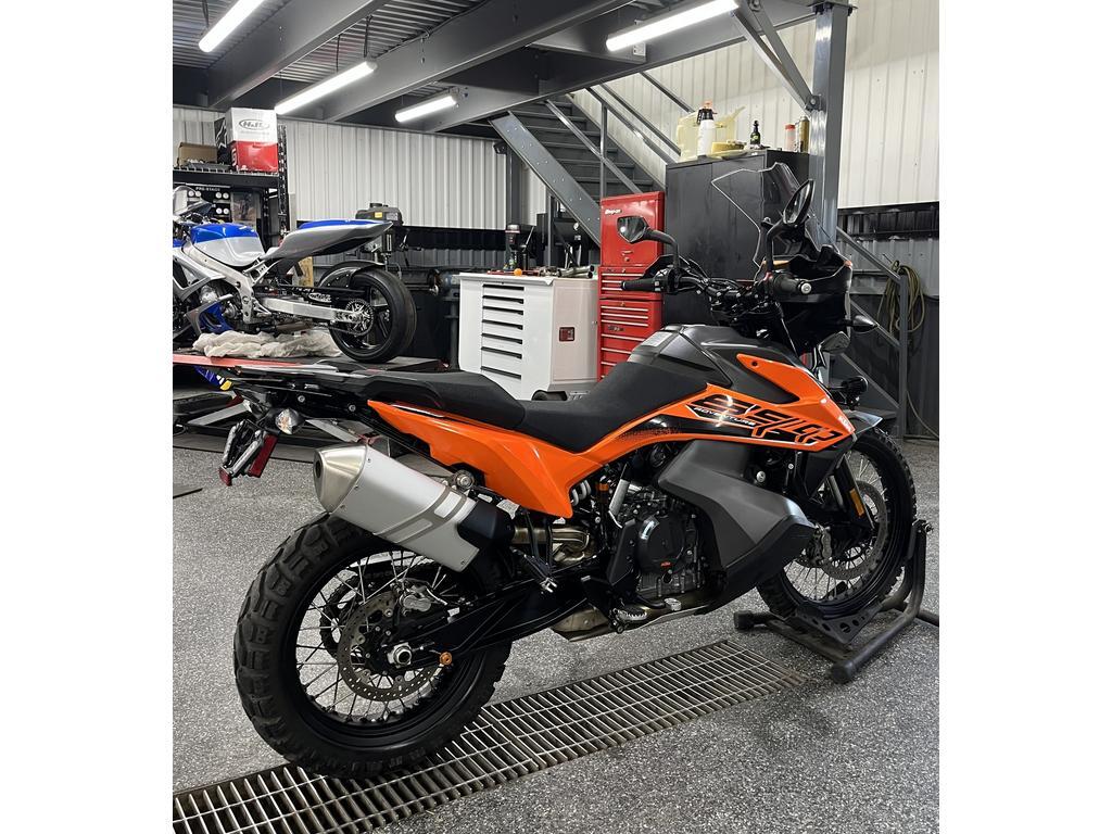 KTM 890 AVENTURE S 2022