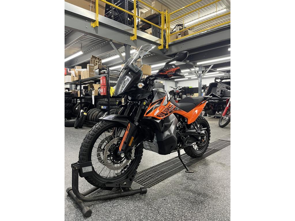 KTM 890 AVENTURE S 2022