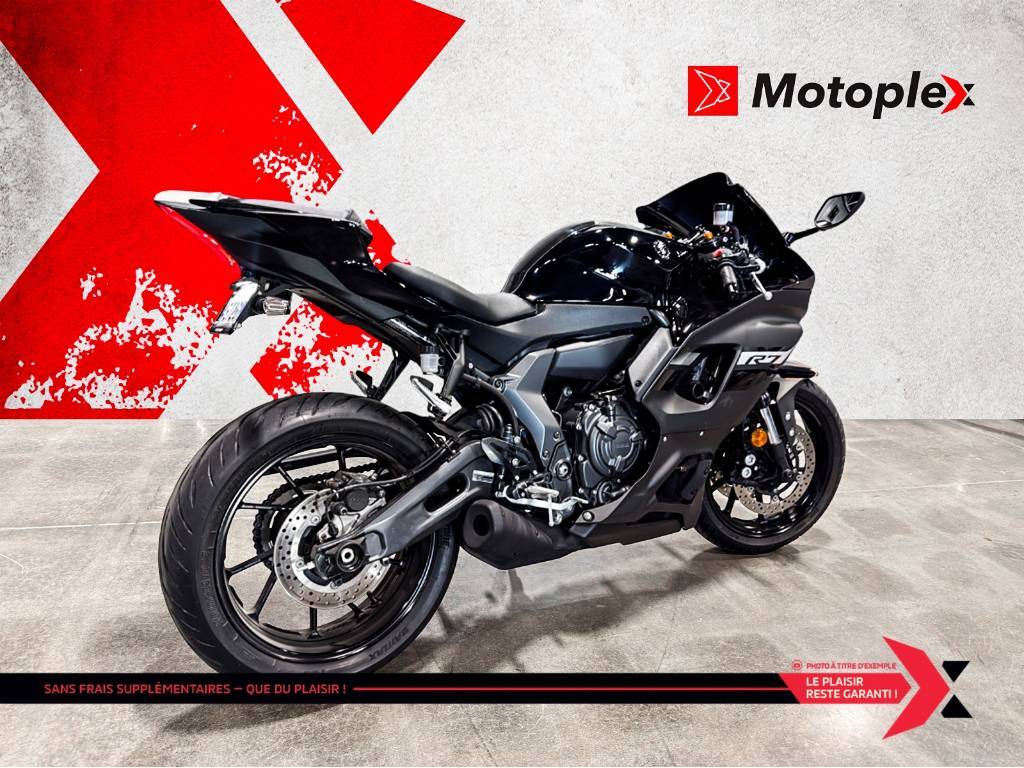 Yamaha YZF R7 2024