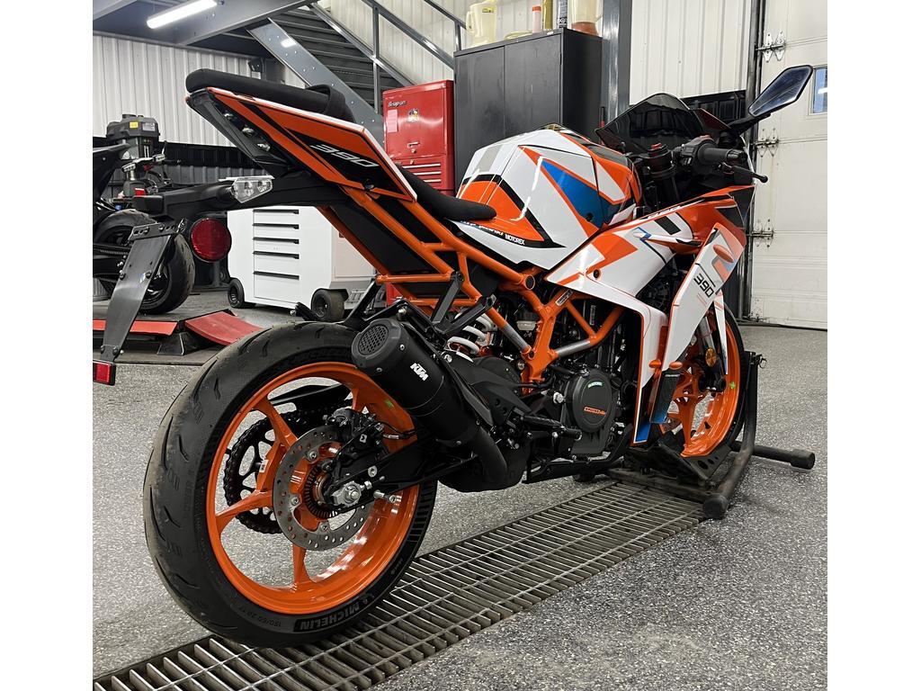 KTM RC 390 2024