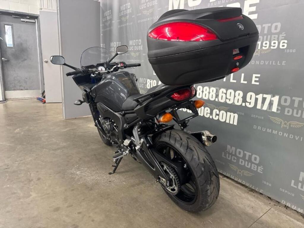 Yamaha FZ8 2014