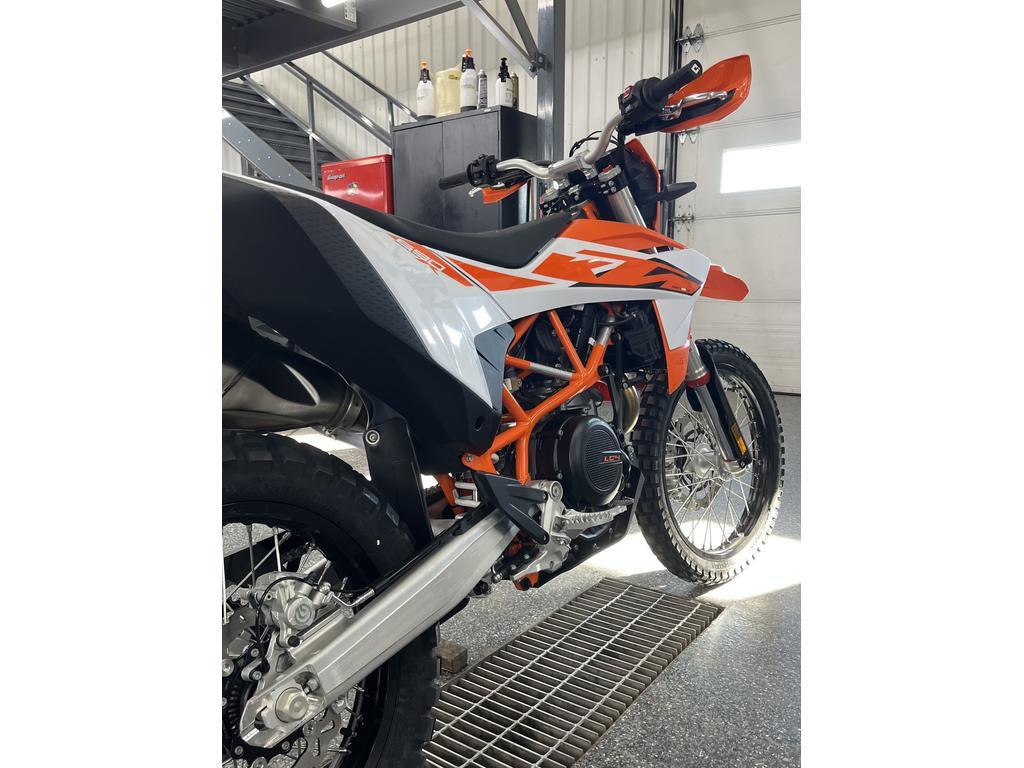 KTM 690 Enduro R 2026