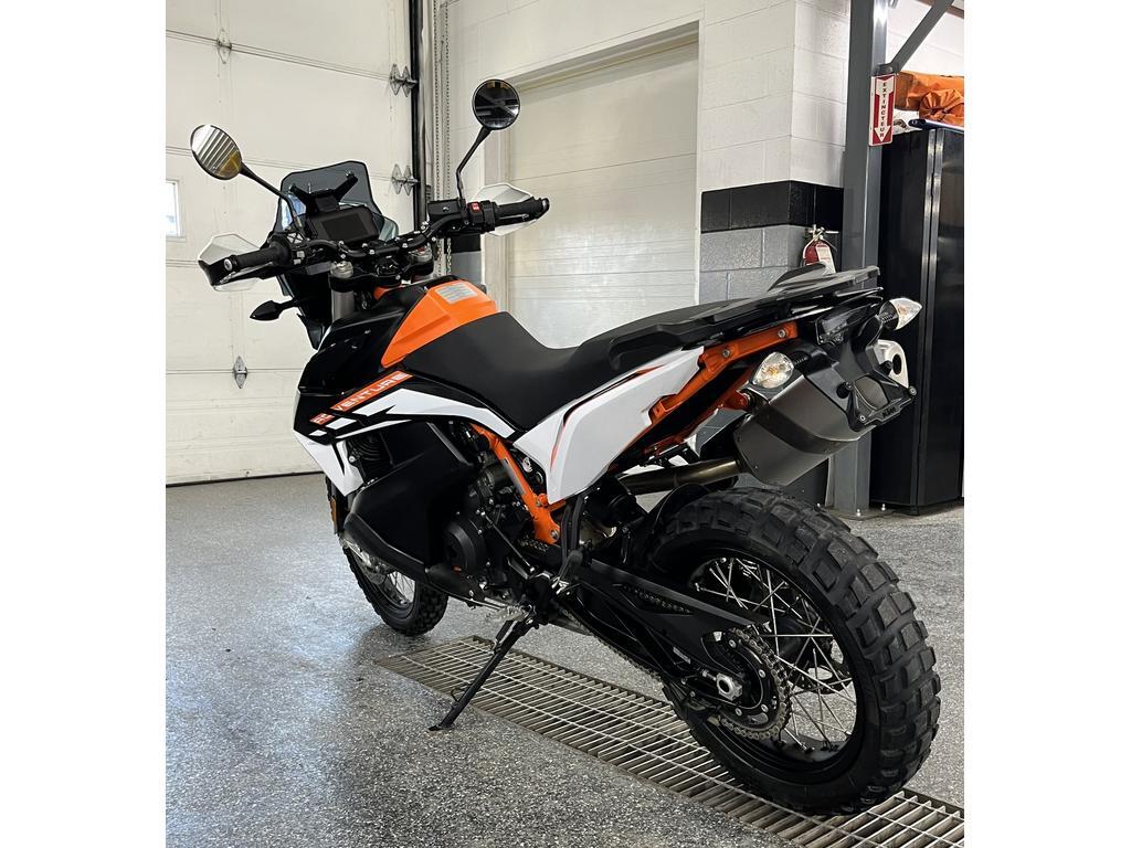 KTM 890 ADVENT 2022