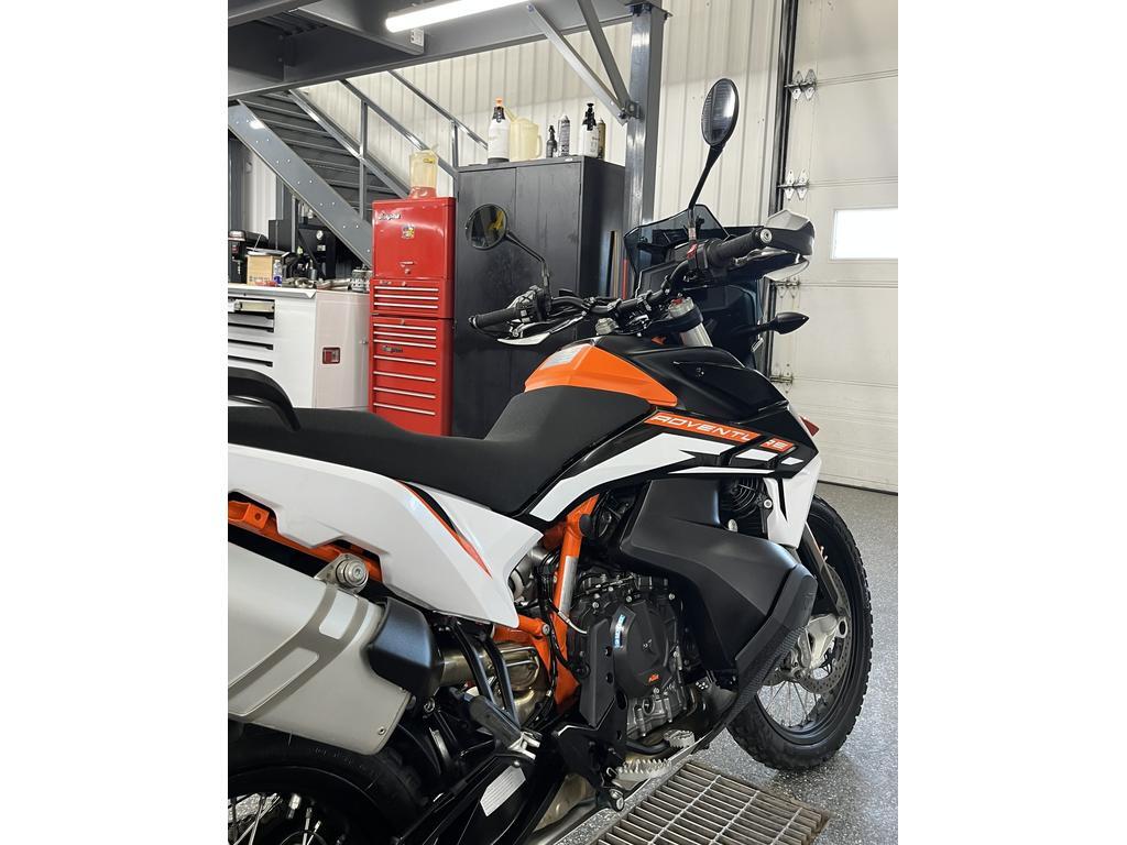 KTM 890 ADVENT 2022