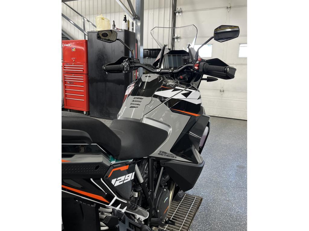 KTM 1290 ADVENTURE S 2024
