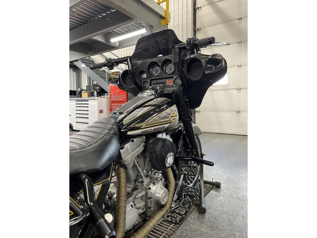 Harley-Davidson FLHT Electra Glide 2004