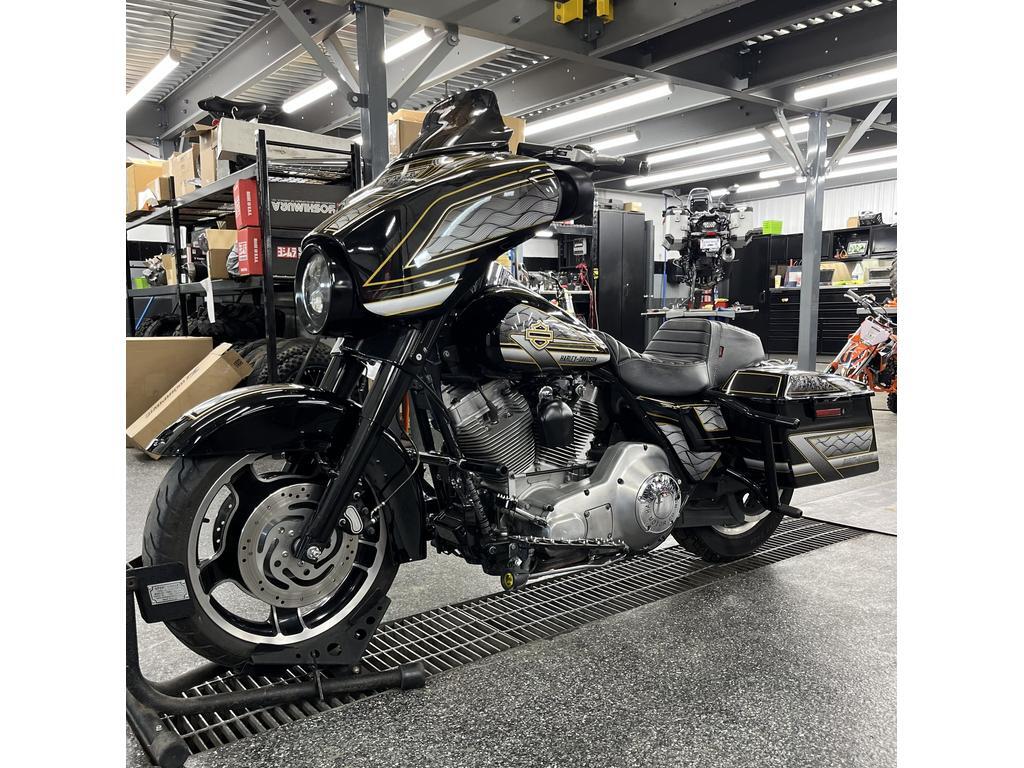 Harley-Davidson FLHT Electra Glide 2004