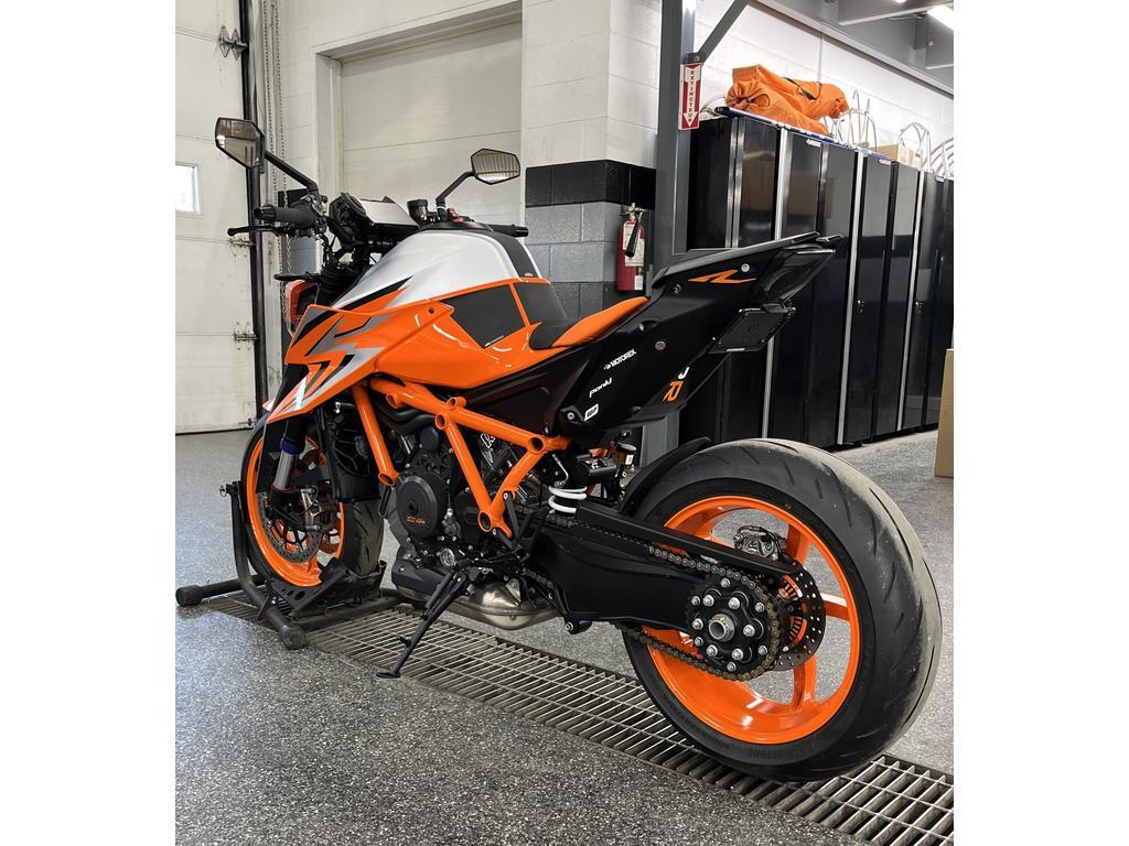 KTM 1290 Super Duke R 2022