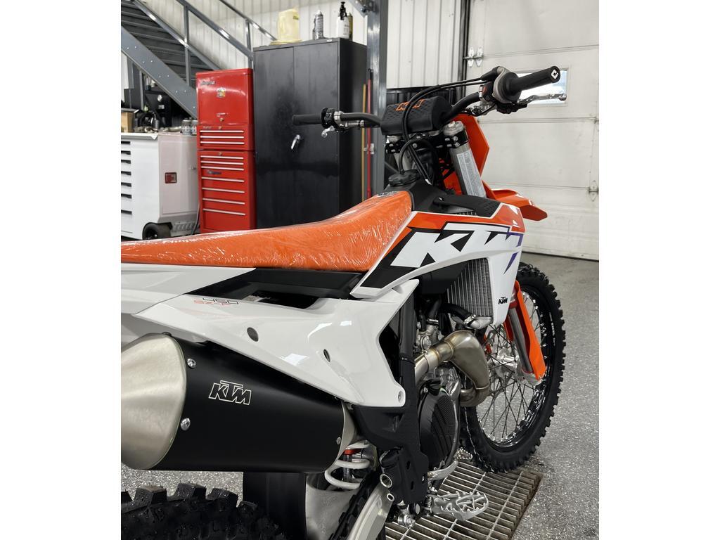 KTM 450 SX-F 2023