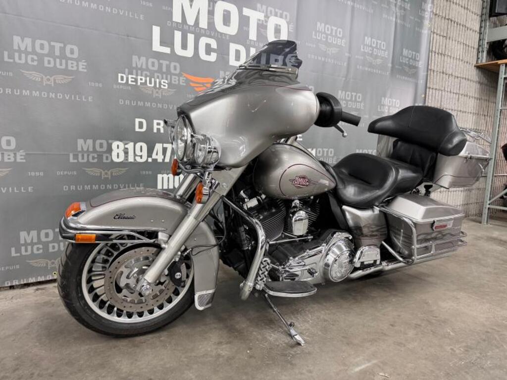 Harley-Davidson FLHTC Electra Glide Classic 2009