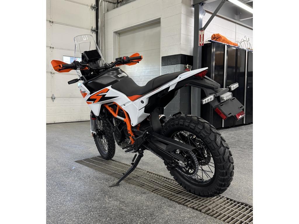 KTM 390 ADVENTURE R 2025
