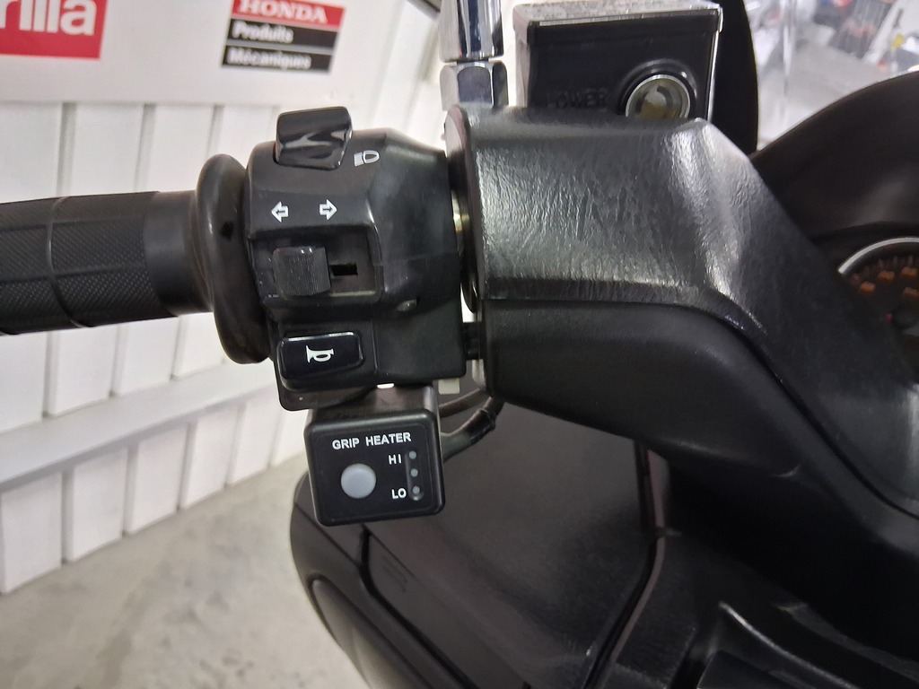 Suzuki Burgman 400 2010