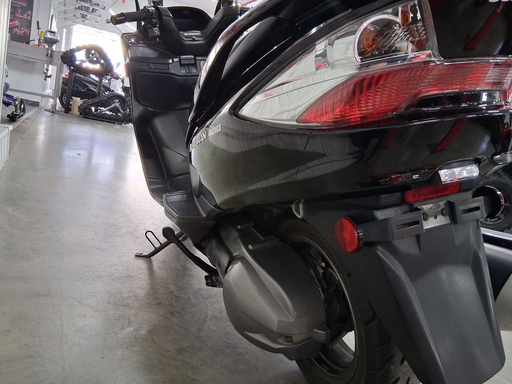 Suzuki Burgman 400 2010