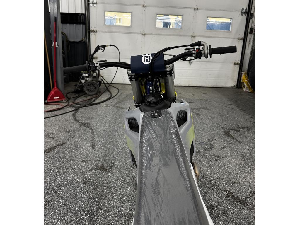 Husqvarna FC 350 2024