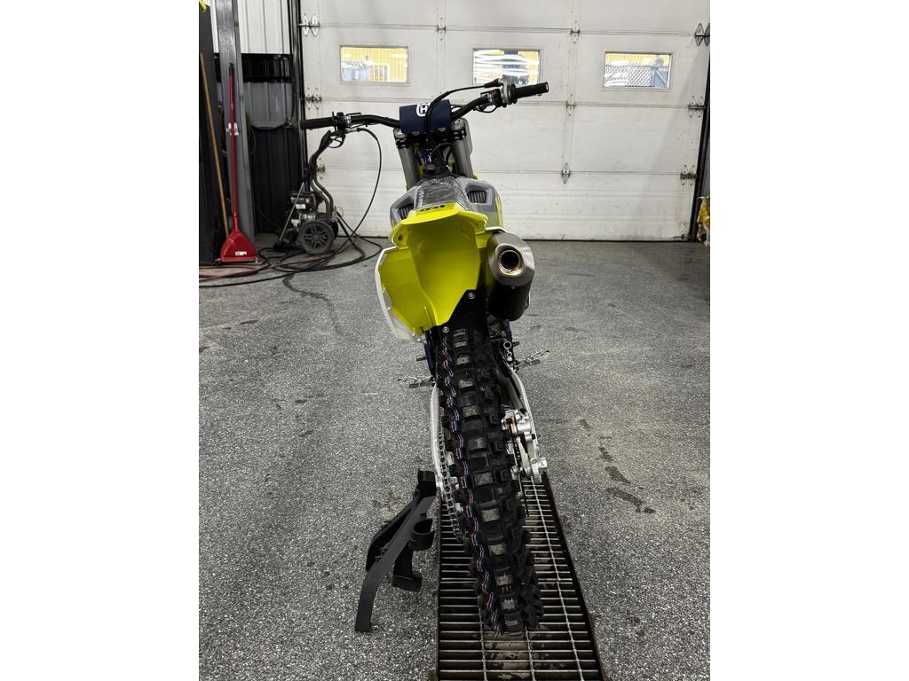 Husqvarna FC 250 2024