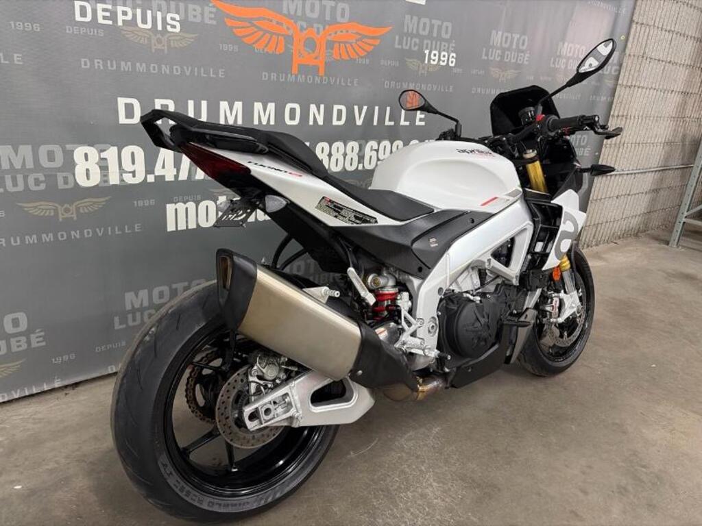 Aprilia Tuono V4 1100 2022