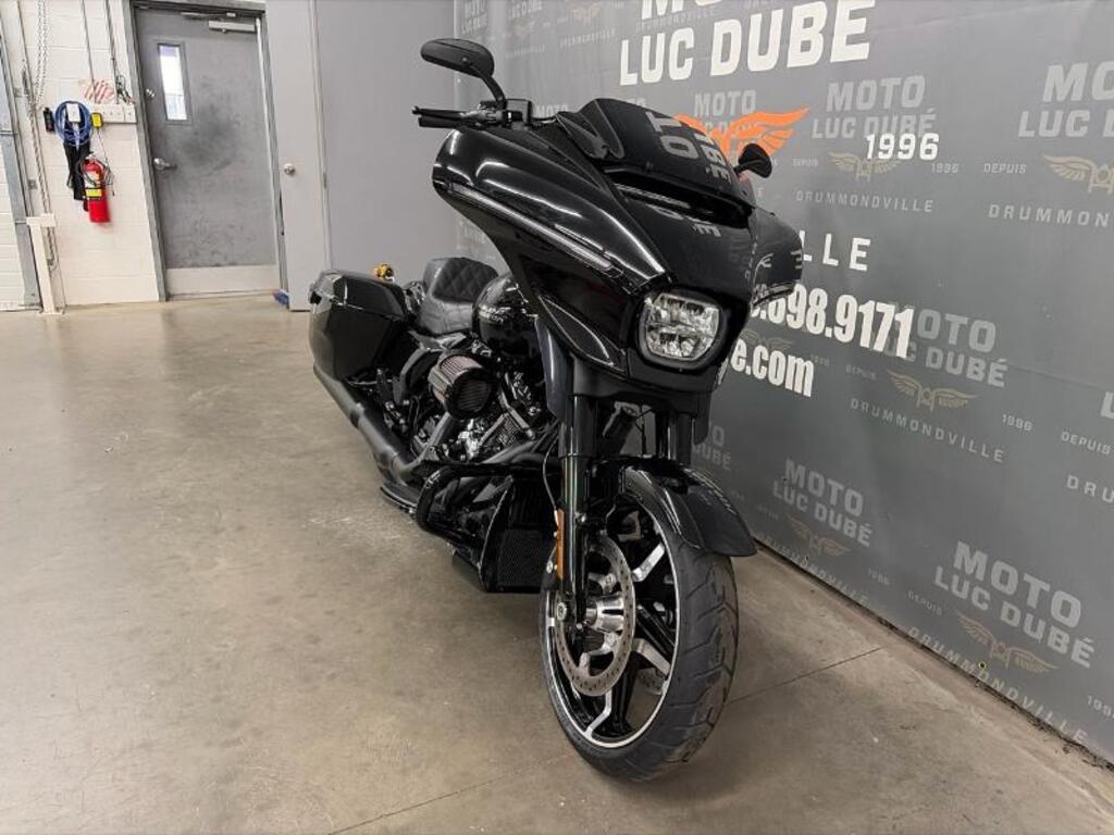 Harley-Davidson FLHX Street Glide 2024