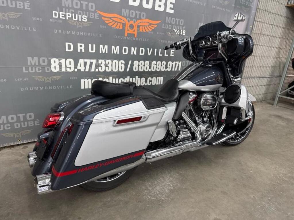 Harley-Davidson FLHXSE CVO Street Glide 2019