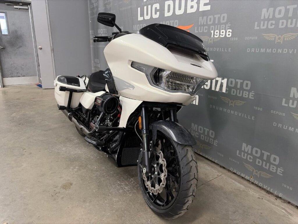 Harley-Davidson FLTRXSTSE CVO Road Glide ST 2024