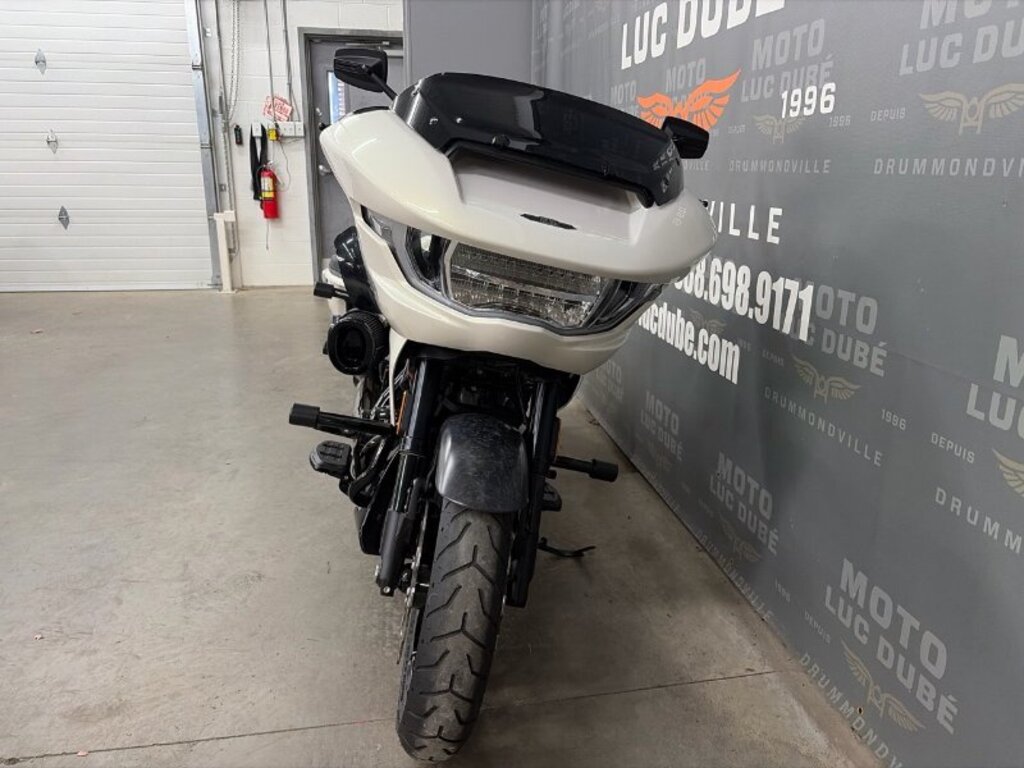 Harley-Davidson FLTRXSTSE CVO Road Glide ST 2024