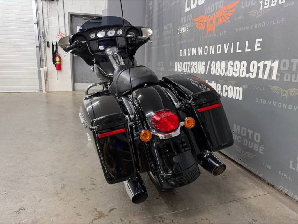 Harley-Davidson FLHX Street Glide 2021