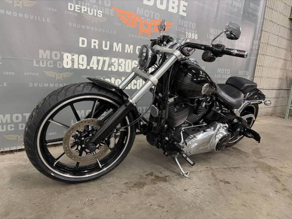 Harley-Davidson FXSB Softail Breakout 2015