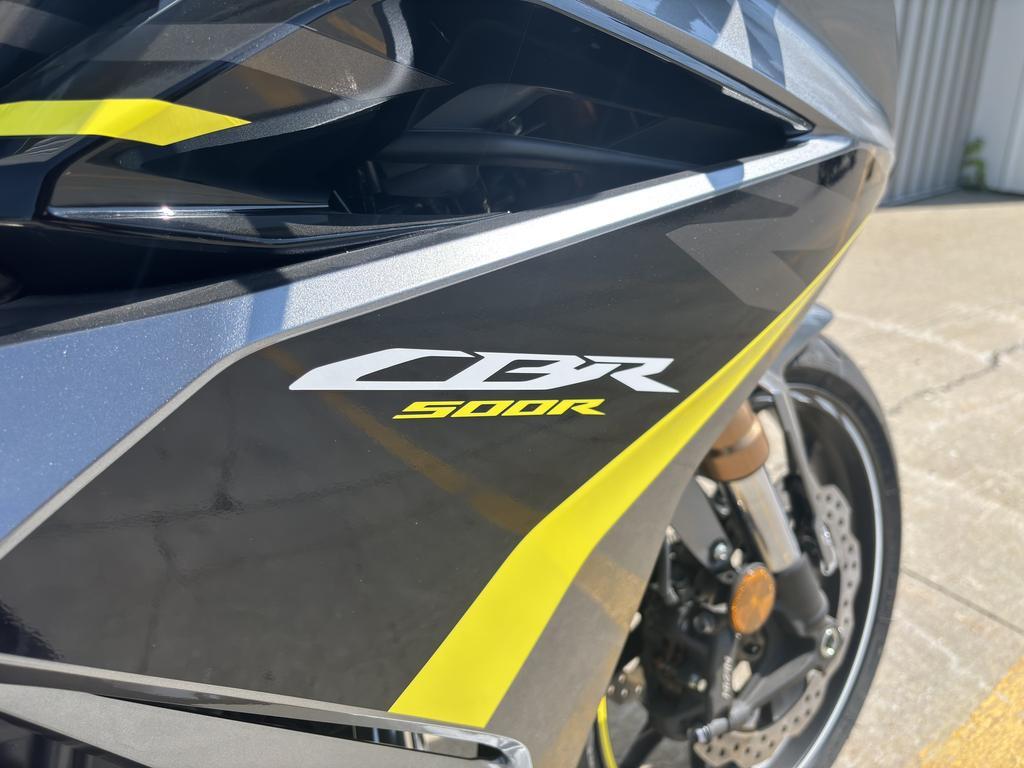 Honda CBR500R 2023