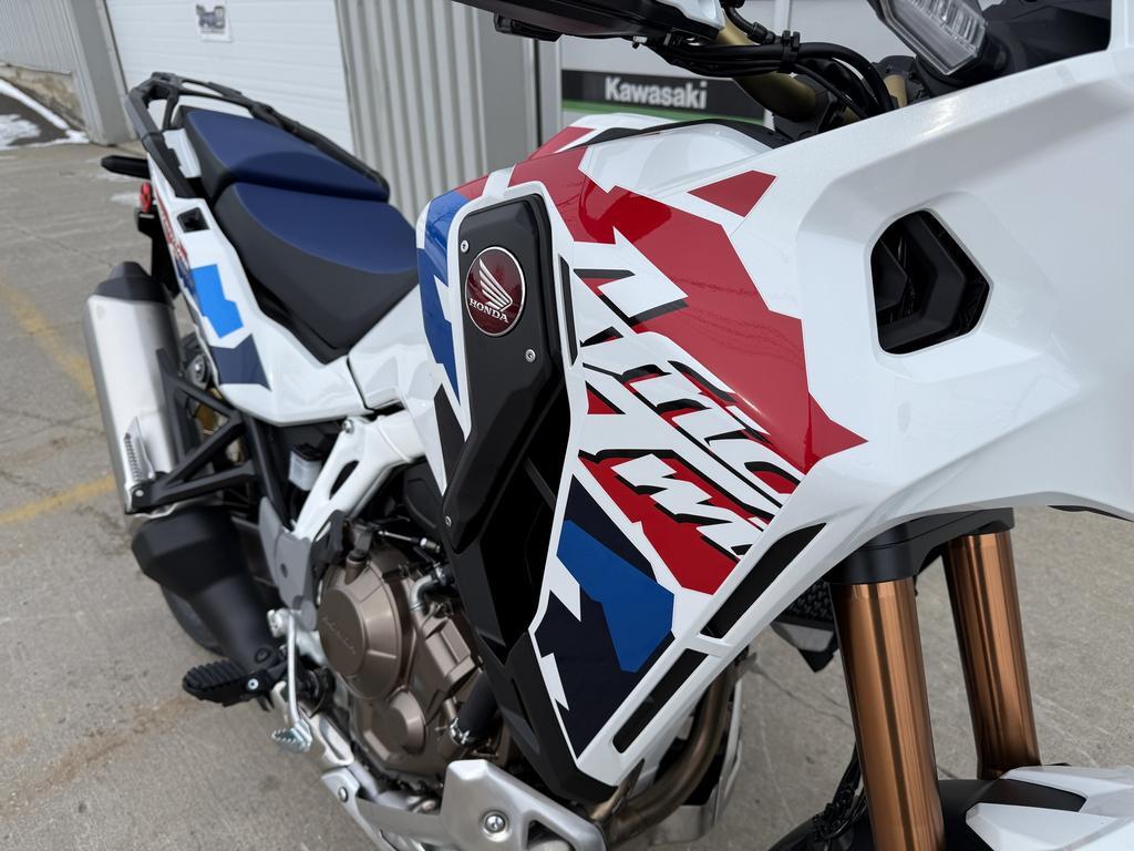 Honda Africa Twin Adventure Sports ES 2025