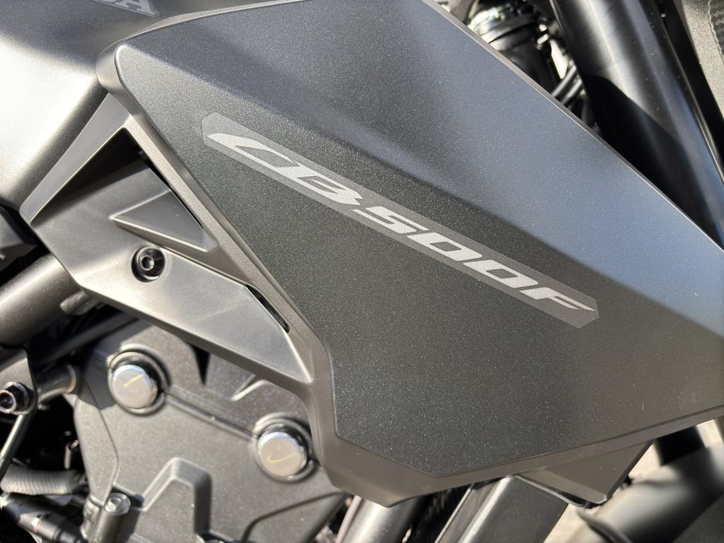 Honda CB500F ABS 2025