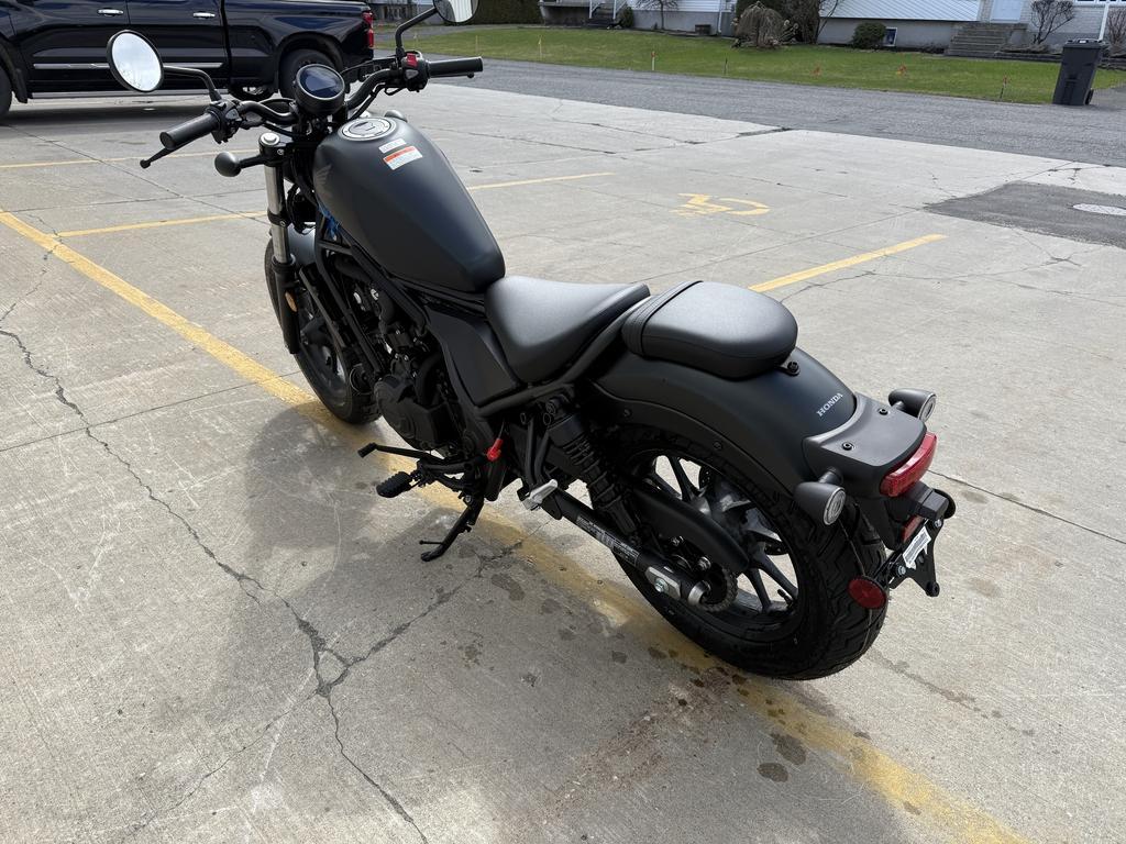 Honda Rebel 500 2025
