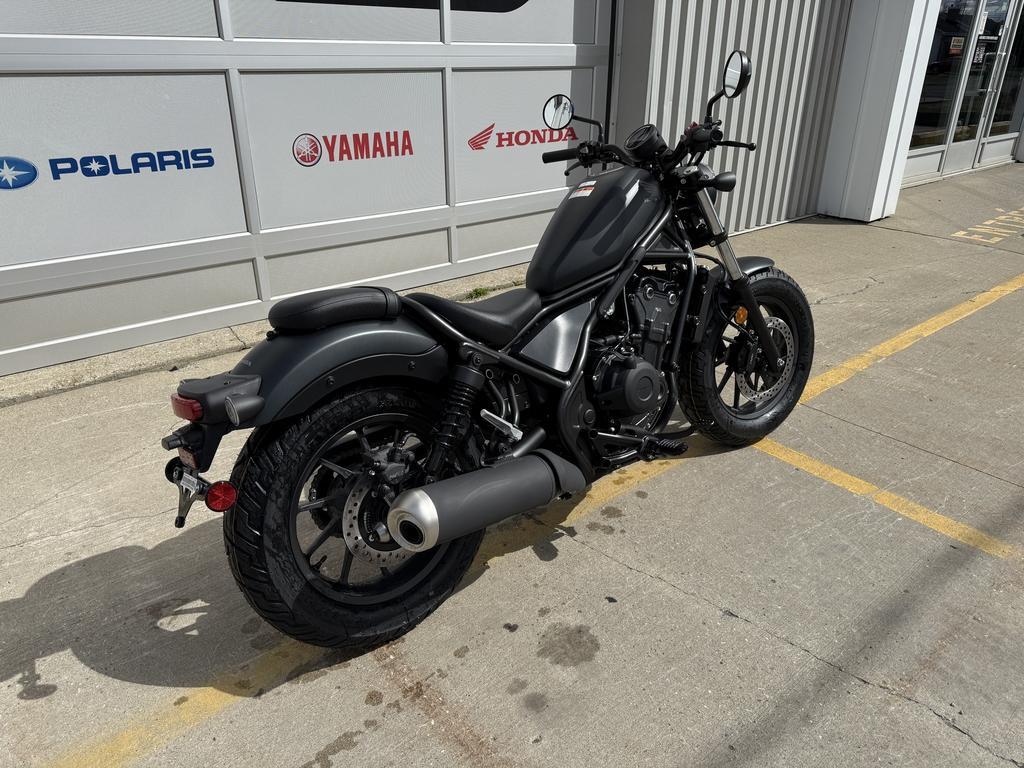 Honda Rebel 500 2025