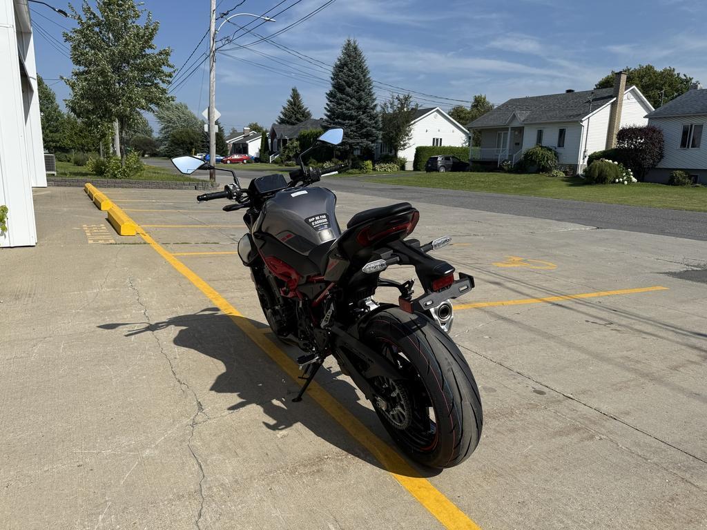 Kawasaki Z900 ABS 2025