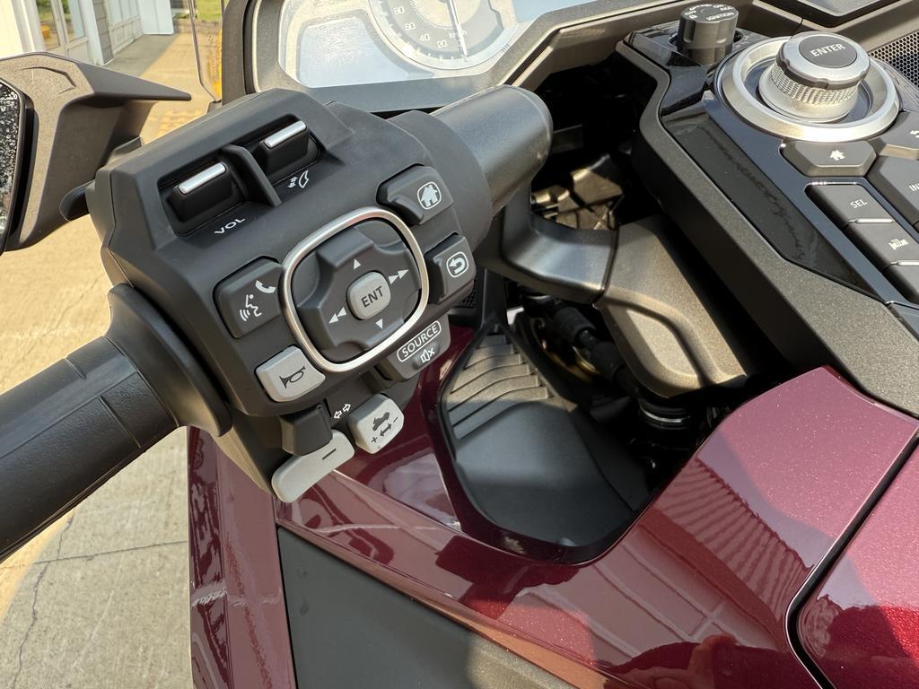 Honda Gold Wing Tour 2025